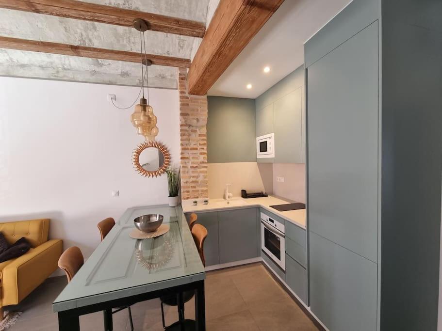 Centrica Y Encantadora Vivienda. Apartamento